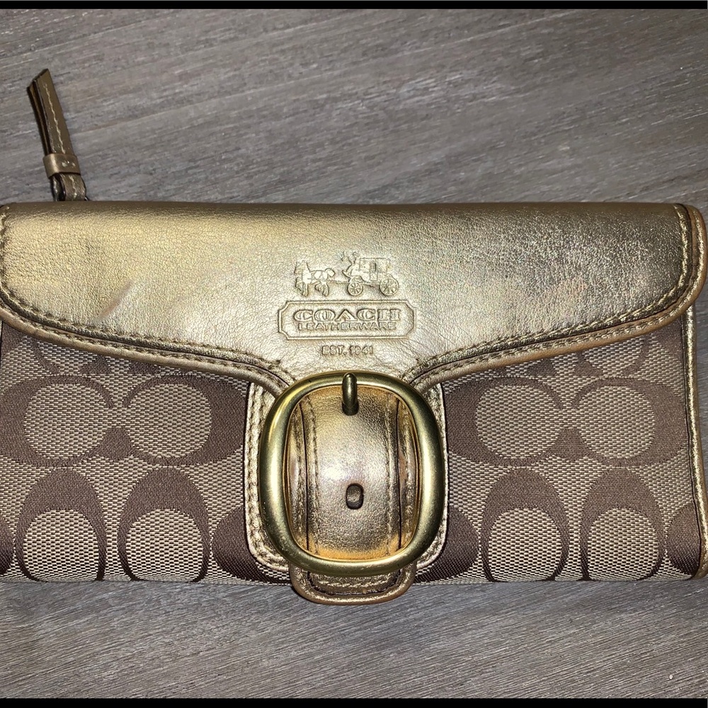 Coach wallet